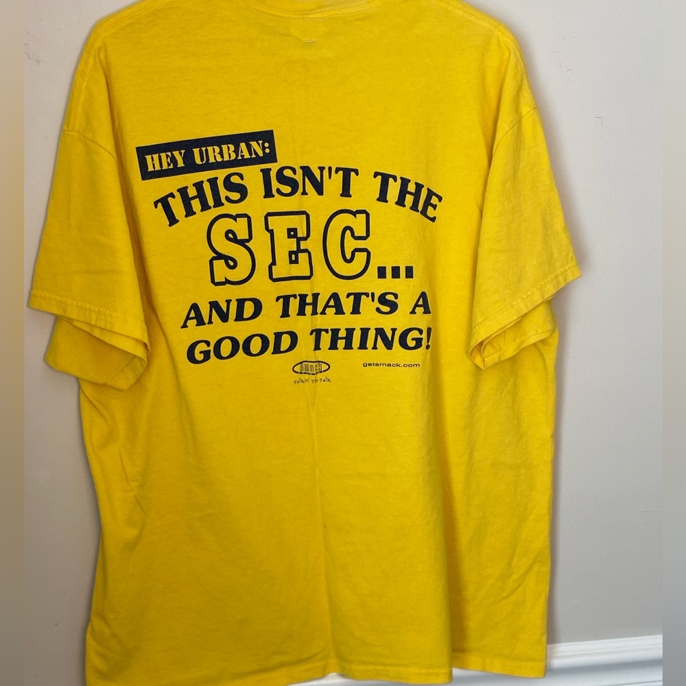 Vintage Urban Cryer Finest Wiener Smack XL Yellow Tee Michigan Ohio Rivalry - Picture 2 of 5
